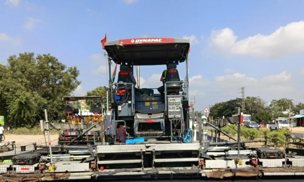 Dynapac SD 2530 Paver